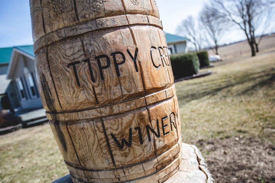 tippy-creek-winery-building-7